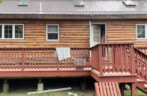 Conway Cabin | Cozy 3-bedroom cabin in welcoming Conway with AC, WiFi
