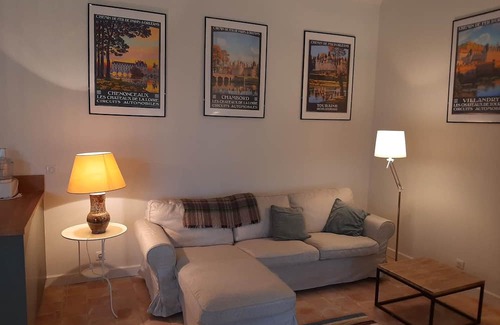 Chambourg-sur-Indre House | STAG AND SWAN SET FOR 12