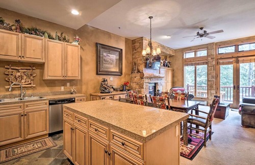 River Run Condo | Keystone CO | The Timbers #3057 | 1 Bedroom + Murphy