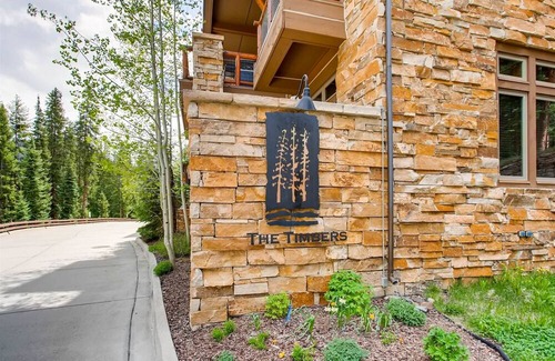 River Run Condo | Keystone CO | The Timbers #3057 | 1 Bedroom + Murphy