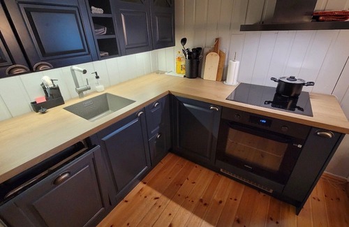 Loten Municipality Cabin | Cosy 3-bedroom cabin with WiFi in Innlandet.