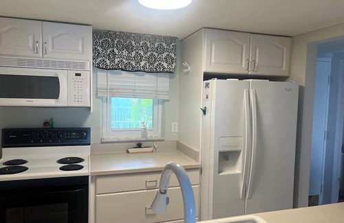 Dunedin Condo | Beautiful 1 bdrm/2 bd Dunedin waterfront condo, minutes to Honeymoon Island
