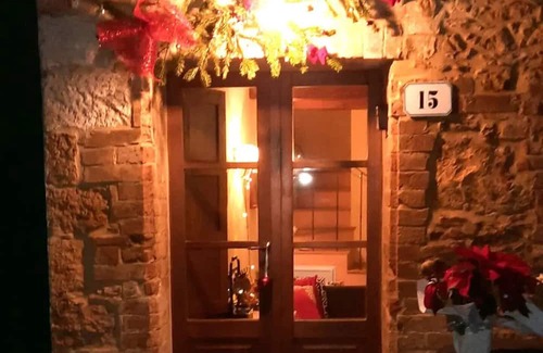 San Quirico d'Orcia House | The House of Two Vines