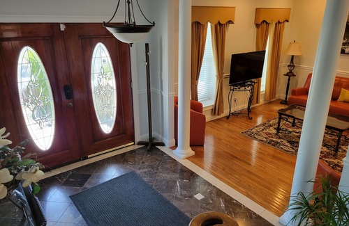 16th Street Heights House | Spacious 5-bedroom townhome in beautiful Washington with fitness room, WiFi