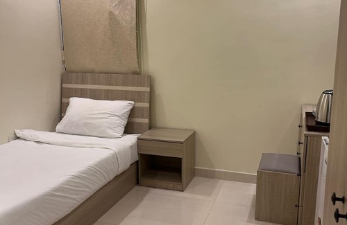 Mecca House | Cozy 2-bedroom hotel with WiFi, AC in beautiful Makkah