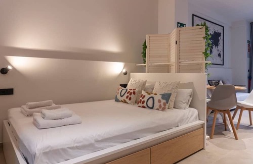 Montolivet Apartment | Barrier-Free fully accesible vacation studio