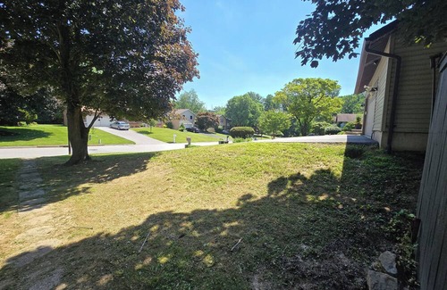 Owings Mills House | Charming 1-bedroom,with Living room BASEMENT APT in Owings Mills with a POOL!