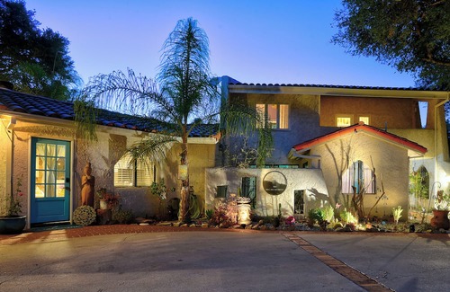Calabasas House | Large Private Estate w/POOL, Hiking & Mountain Views in Malibu Canyon