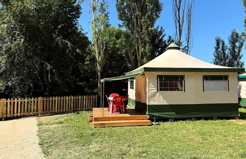 Durfort RV Rental | Campsite Le Bourdieu* - Cyrius Furnished Tent 4 people