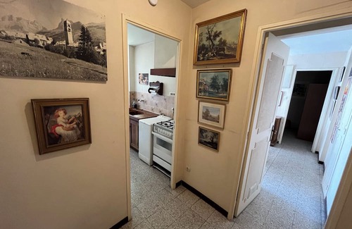Saint-Mauront Apartment | Grand Deux Pieces Très Calme