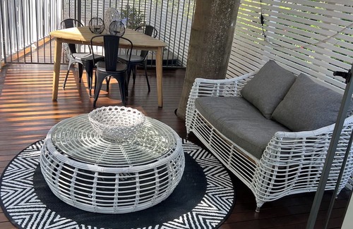 Bardon House | Bardon Beauty Pool with self contained unit downstairs sleeps 6 to 8