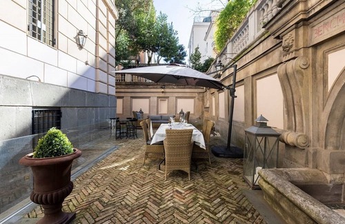 Quartiere III Pinciano Villa | Decadent Experience In The Pinciano District Of Rome
