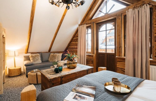 Zakopane Ski Chalet | Mountain Shelter Two-Bedroom Chalet in Zakopane 1