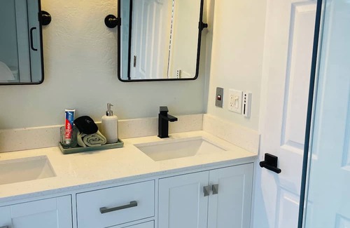 Bay Colony House | Beautiful updated home on salt water canal on Terra Ceia Bay.
