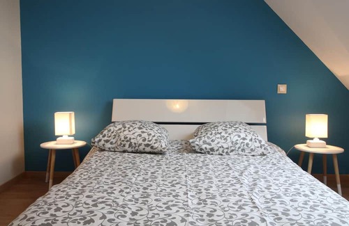 Jullouville Cottage | Gite Jullouville, 4 bedrooms, 8 persons