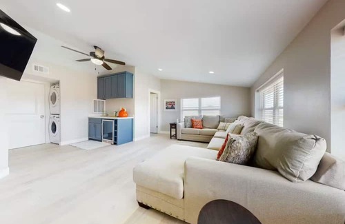 Port Isabel Condo | Beautiful Waterfront Getaway with Docks!