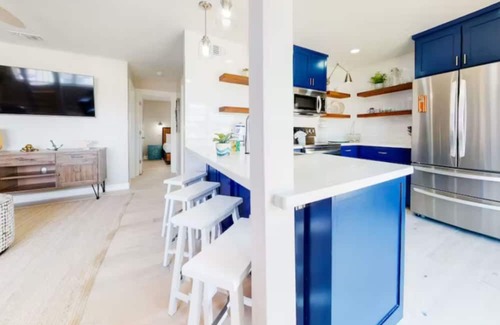 Port Isabel Condo | Beautiful Waterfront Getaway with Docks!