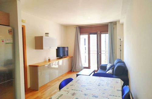 Sort Apartment | Apartamento 2 Hab. con Balcón, Acceso a la Piscina