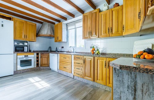 Benajarafe Villa | Villa la Orilla - Beach at 5 min walking distance