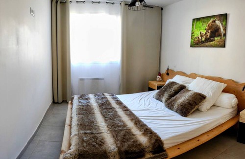 Ignaux Villa | Gîte Family House Ignaux 14 Personnes, 3 Stations de ski à Proximité