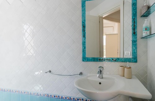 Torre Grande Apartment | Apartment 'La Casa Del Sole' with Shared Pool, Wi-Fi and Air Conditioning