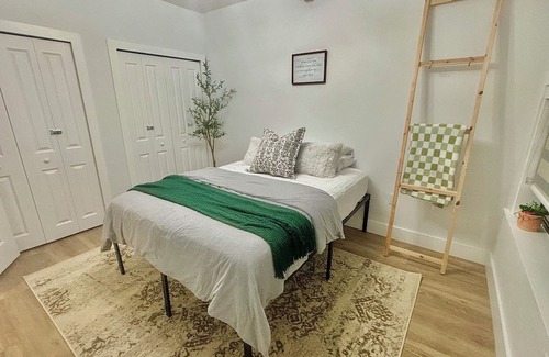 Flagami House | Central Miami-10 minutes to EVERYTHING! Hot Tub-Fire Pit-Fully Equip-Games-COZY