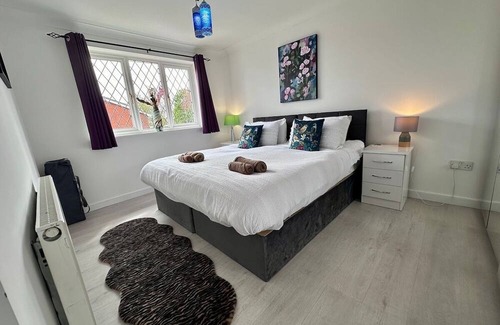 Cherry Hinton House | Spacious and Comfy Cambridge House for Families or Group