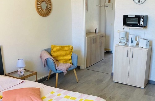 Bagnoles-de-l'Orne Apartment | Joli Studio "douceur" Meublé Dans Résidence, Quartier Belle Époque