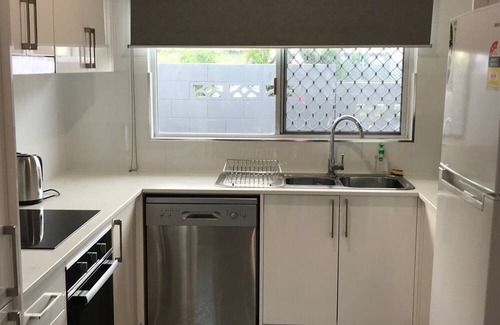 Hermit Park Apartment | Haven on Hughes #3 Clean Peaceful 2-bedroom Close to City