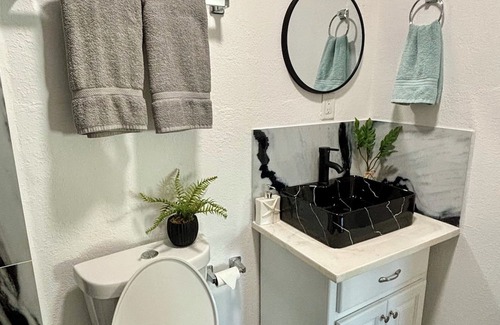 Dover Apartment | Dalia’s Garden