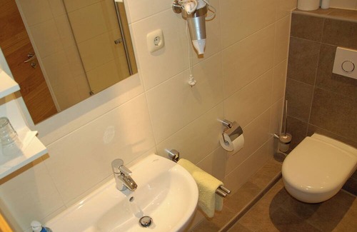 Fridolfing Apartment | Vrbo Property