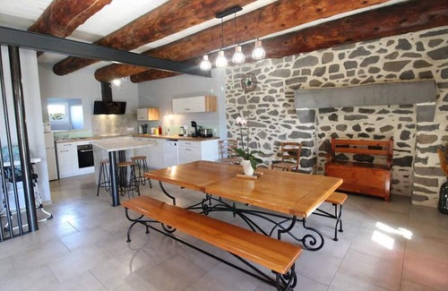 La Chapelle-d'Alagnon Cottage | Gite La Chapelle-d'Alagnon, 5 bedrooms, 10 persons