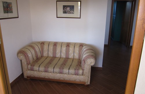 Siniscola House | Holiday Home 'Capo Comino A Due Passi Dal Mare' with Sea View, Private Terrace and Private Garden