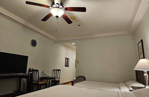 Baguio Apartment | The Forest Lodge at Camp John Hay with balcony and parking 133n