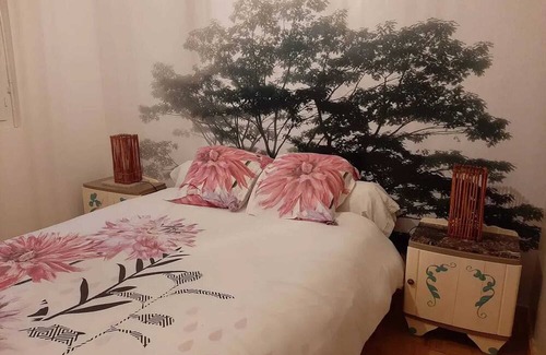 La Fleche House | Homerez - Nice house for 6 ppl. with garden and terrace at La Flèche