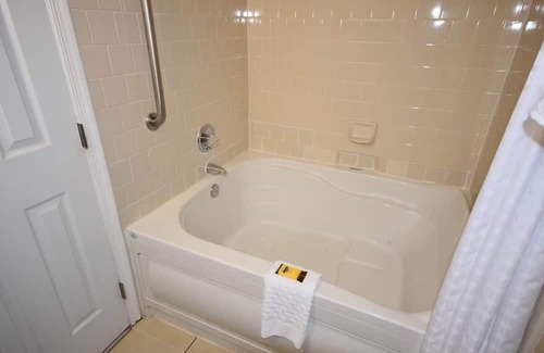 North Chesterfield House | Chic Stay with Free Breakfast Near Major Shopping and Historical Sites