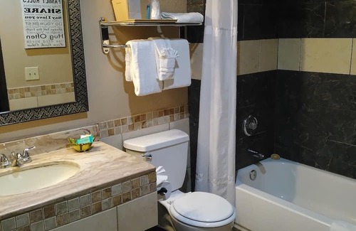 Tijuana River Valley House | Beautiful, Single King Bed Suite. Amentities & Complimentary Breakfast Included!
