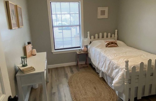 Troy Other | Cozy Country Farmhouse- 23 mins to Waco and 10 to Temple.