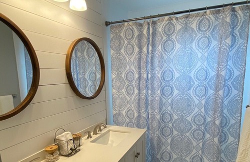 Troy Other | Cozy Country Farmhouse- 23 mins to Waco and 10 to Temple.
