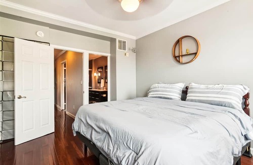 Canton House | Cozy urban oasis near Fells Point and Johns Hopkins