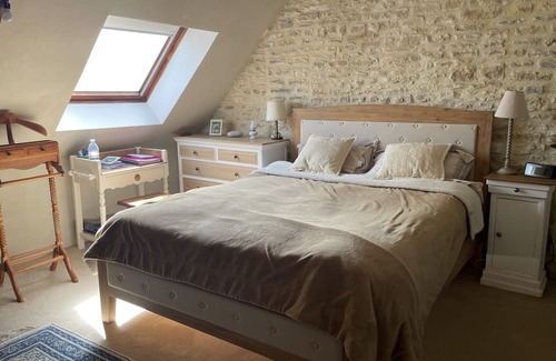 Longues-sur-Mer House | Maison Chaleureuse Avec Jardin Clos. Proche mer / Plages du Débarquement