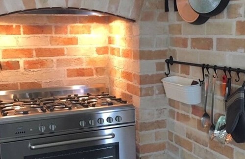 Milton Cottage | Donovan's Cottage, take a step back in time in the historic, trendy town of Milton
