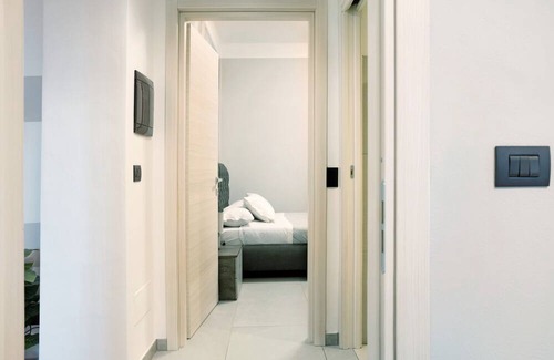 Saluzzo Apartment | Apartment 'Civico 16' with Balcony