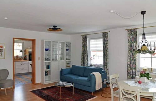 Sankt Aldegund Apartment | Holiday home holiday home Schumann