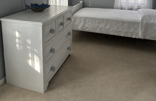 Summerville Cottage | Cozy 2-bedroom cottage in charming Summerville with WiFi, AC