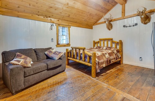 Wellston Apartment | Jackson County Studio w/ Fire Pits & ATV Trails!