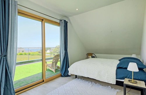 Tredrez-Locquemeau House | Wonderful private villa for 6 people with WIFI, terrace and parking