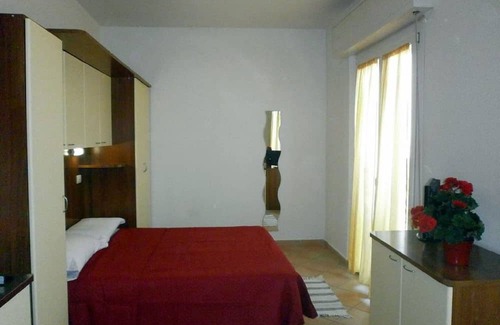 Viserba Apartment | Lovely apartment for 3 people with WIFI, A/C and balcony