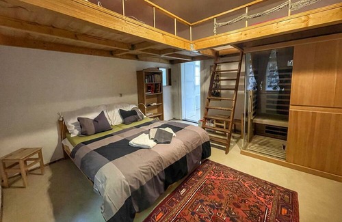 Jachymov Apartment | Cosy apartment for 6 guests with WIFI, TV, pets allowed and parking