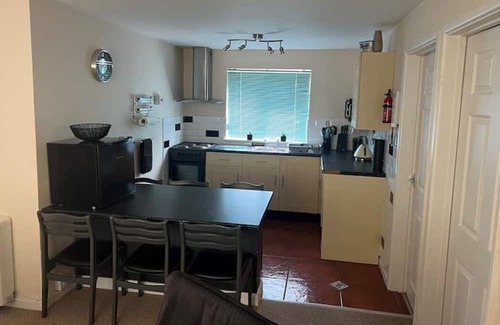 Scurlage Ski Chalet | Trem-y-mor, No. 6 Gower Holiday Village